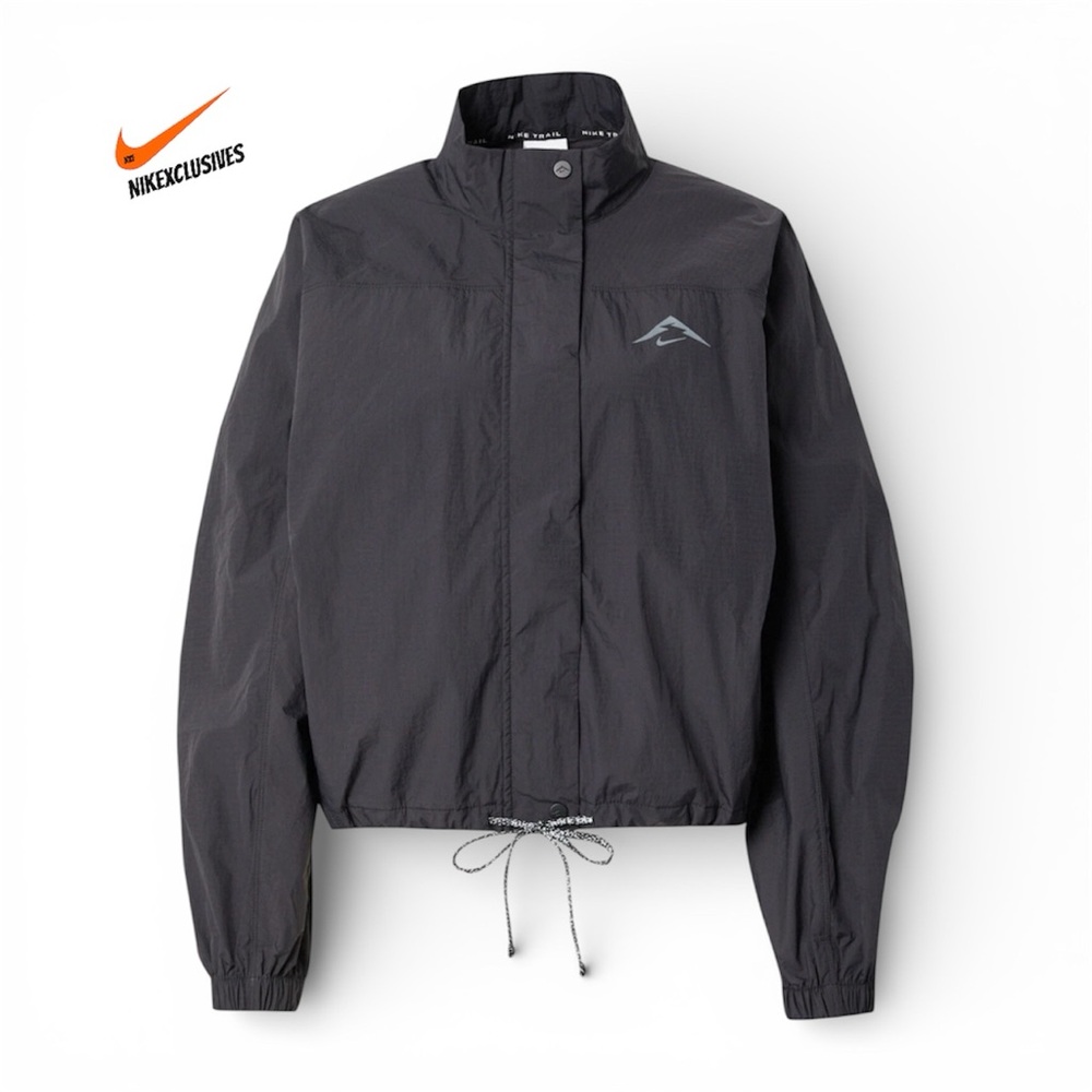 Nike Trail Women's Repel UV Running Jacket Reflective FN5925-010 size M NEW NWT